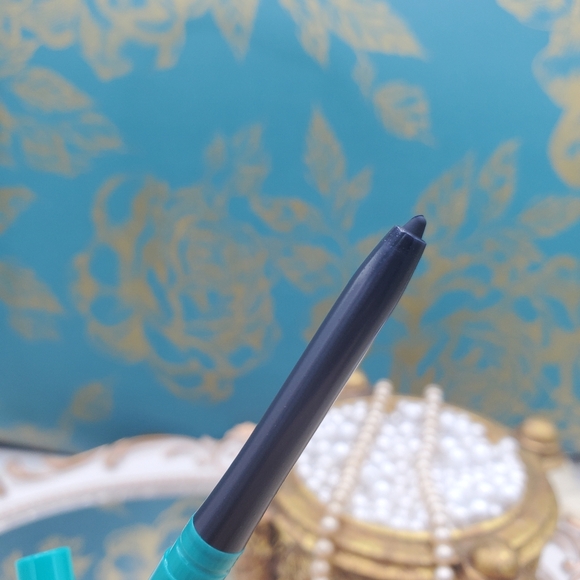 Thrive Causemetics Infinity Waterproof Eyeliner - Talia (Navy Blue) NEW UNBOXED - Picture 7 of 7